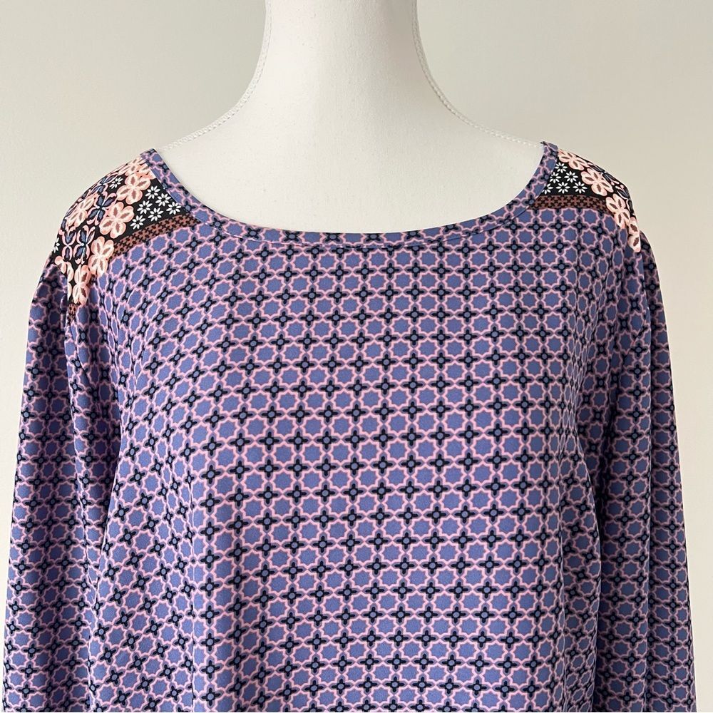 Loft Plus Printed Long Sleeve Blouse Size 20 in Purple - Picture 3 of 7
